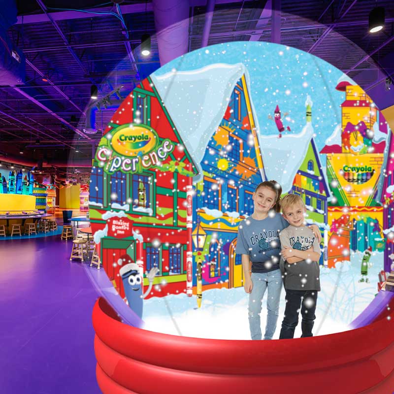 Crayola Experience Colorful Christmas